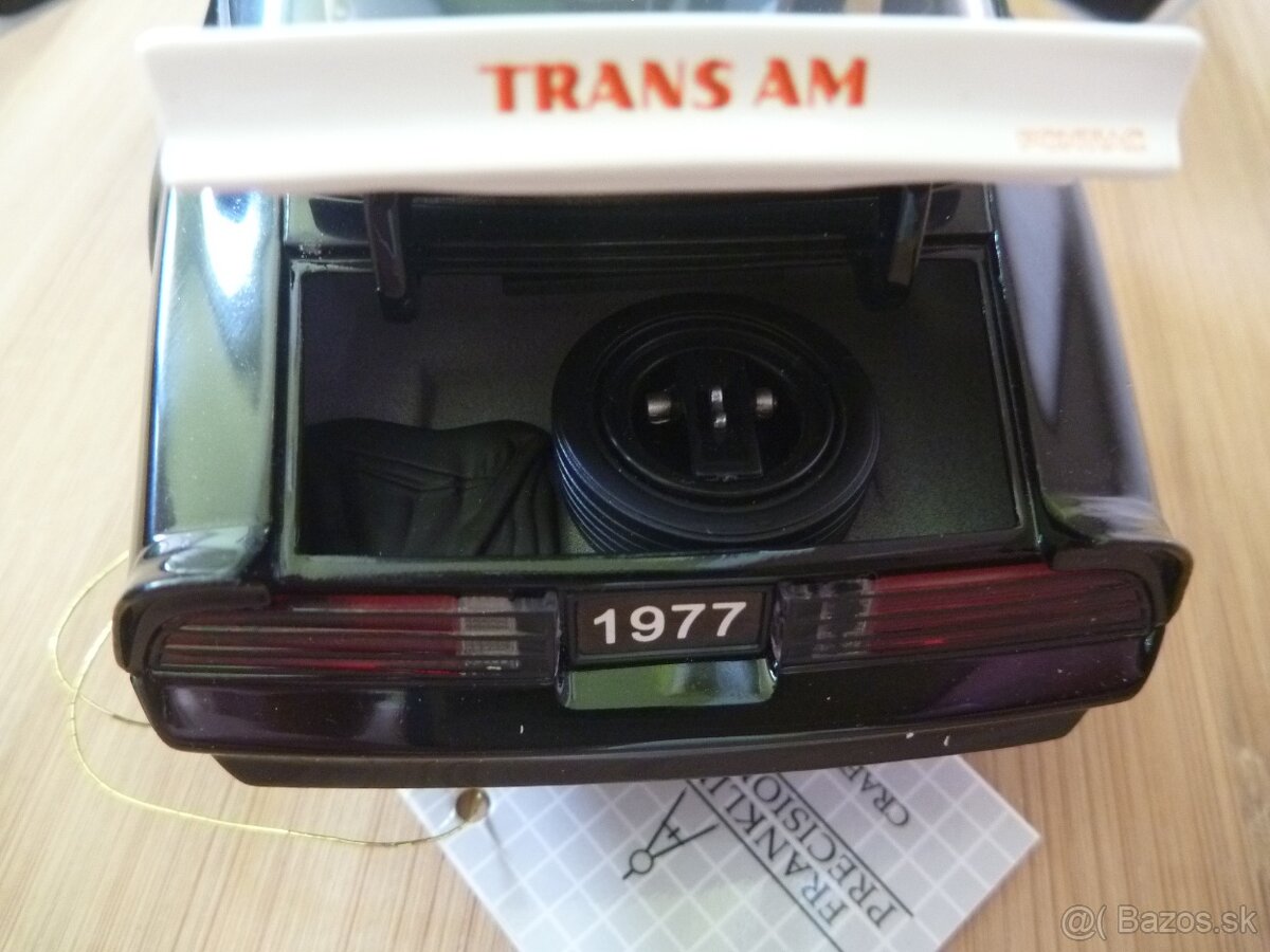 model 1:24 - 2