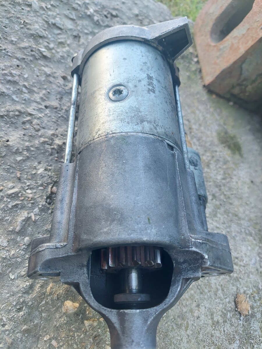 Štartér Volvo 31419530 - 2