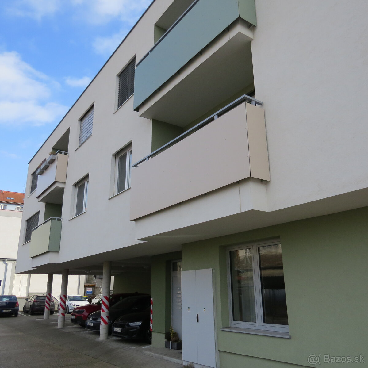 SENEC – NA PRENÁJOM - exkluzívny 3 izbový byt v novostavbe v - 2