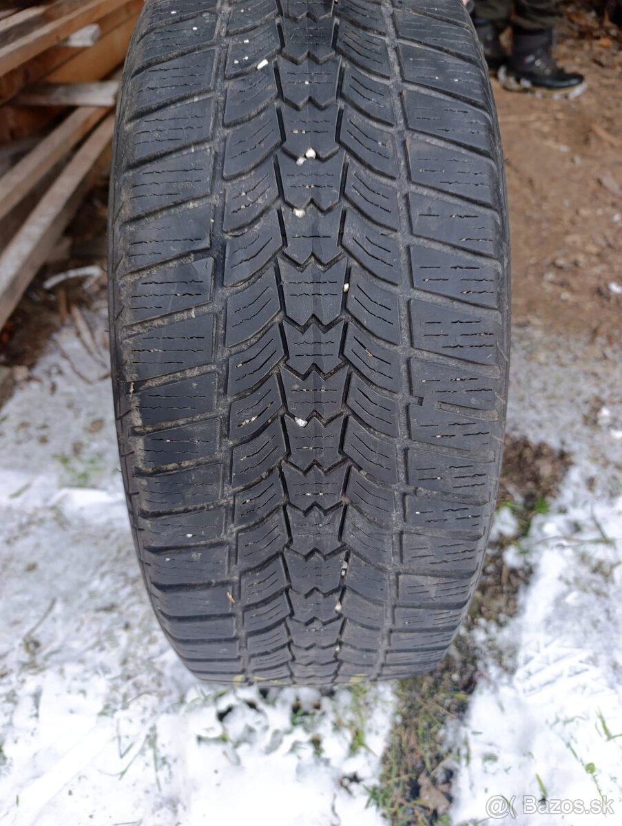 Zimné pneu 215/55 r17 - 2