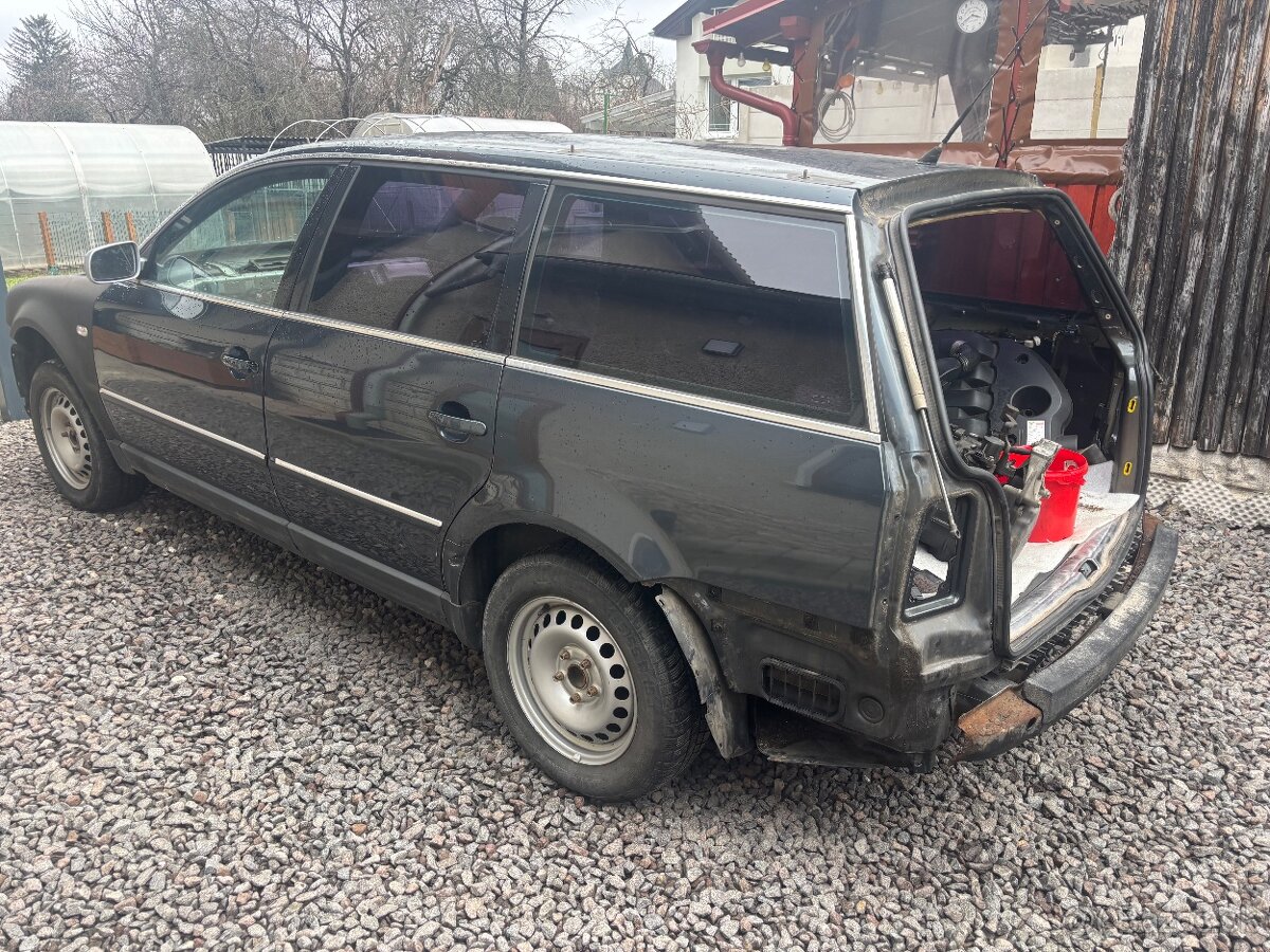 Rozpredam VW Passat B5.5 combi - 2