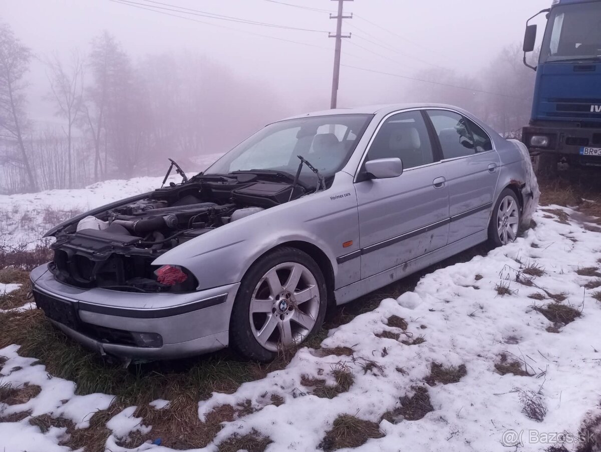 Predám v celku e39 525tds - 2