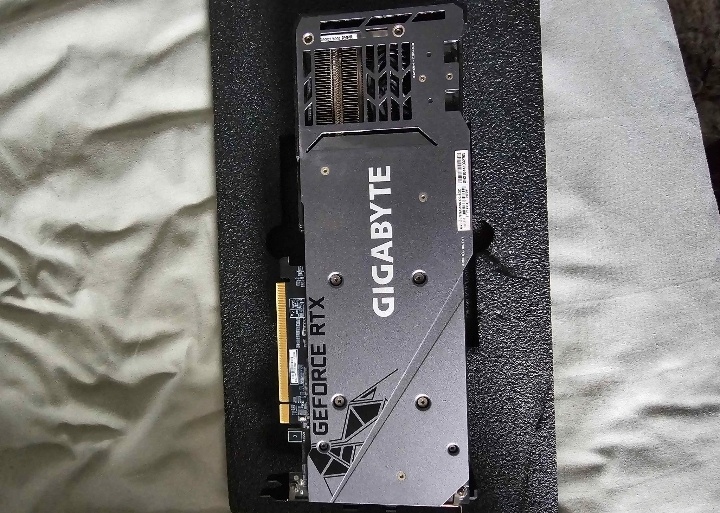 Gigabyte GeForce RTX 3070 Gaming OC 8GB GDDR6 - 2