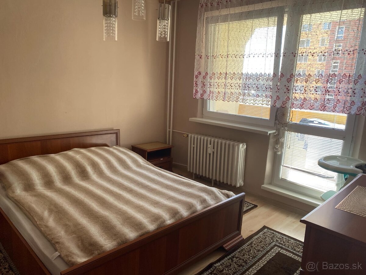 3izbovy byt s balkónom - 2