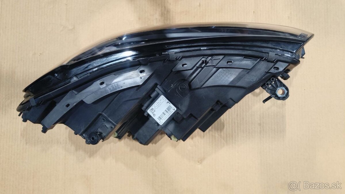 Volkswagen Tiguan Svetlo - 2