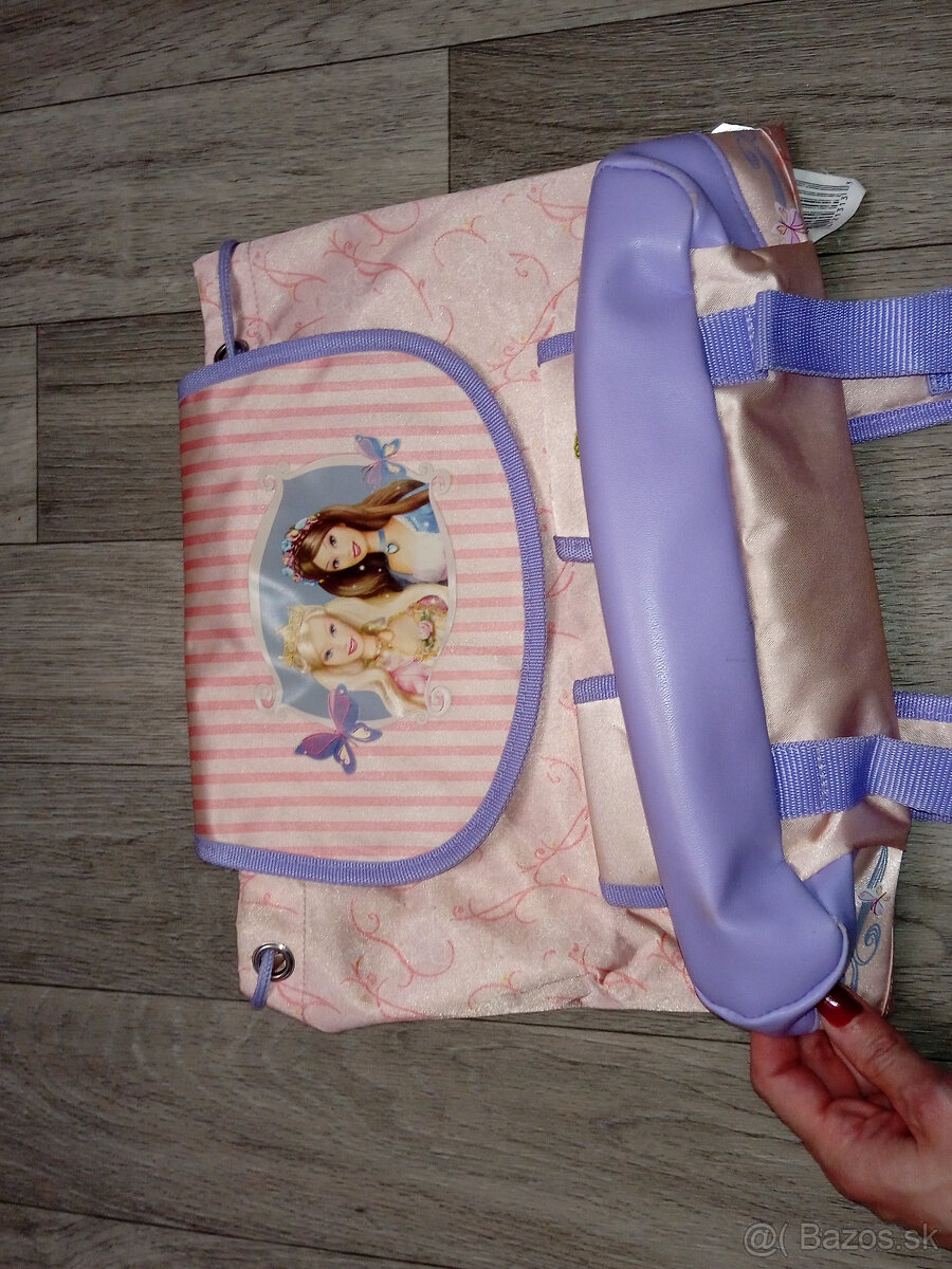 Barbie Princezná a švadlenka batoh - 2