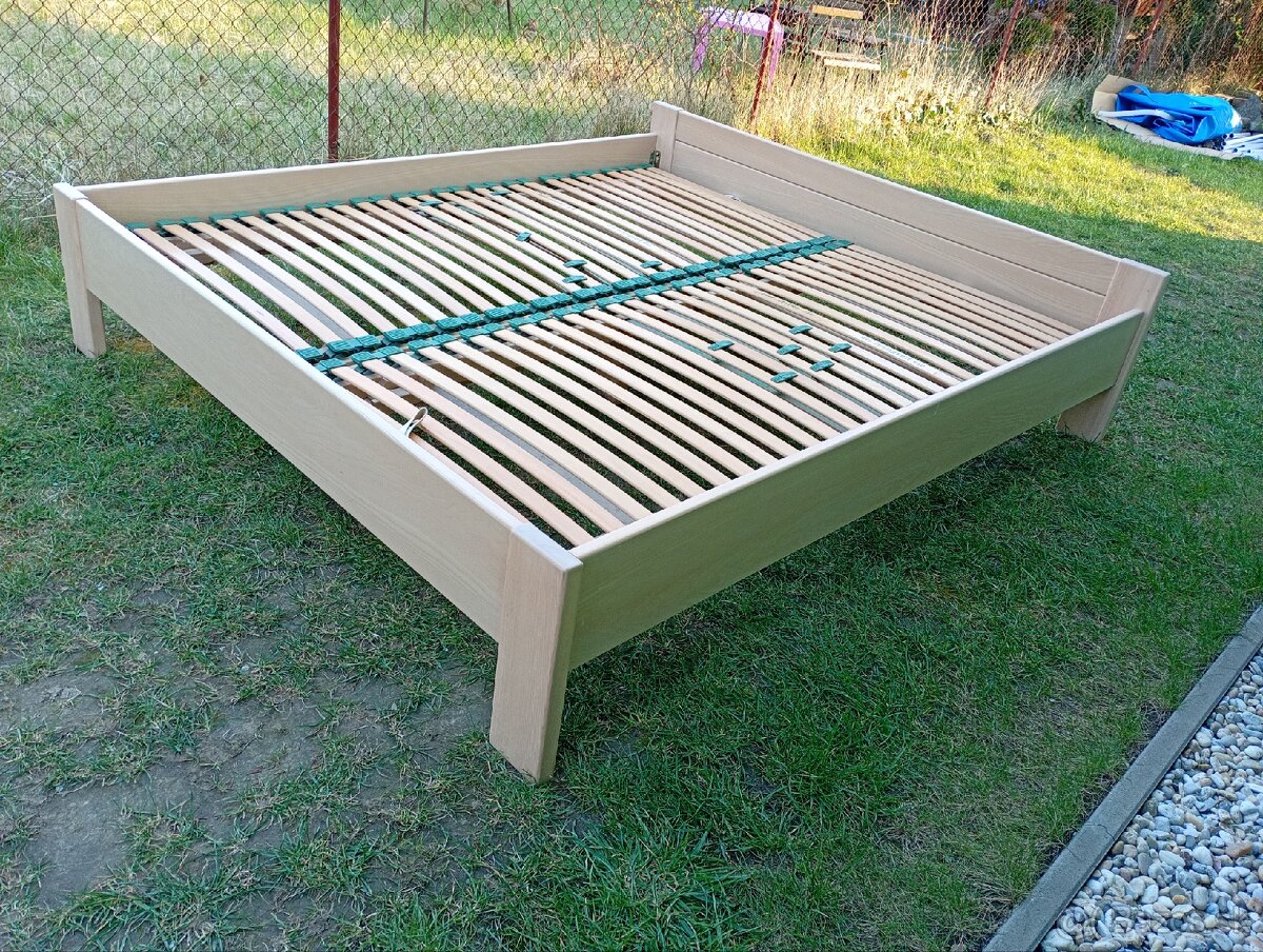 Manželská posteľ - 2