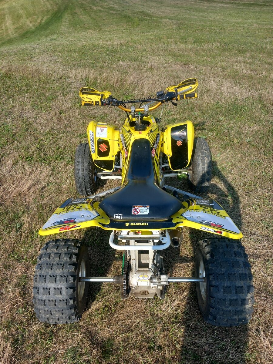 Predám túto suzuki LTZ 400