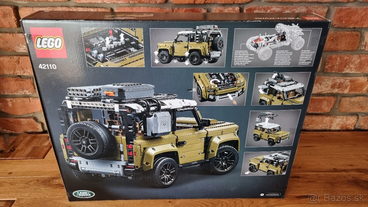 LEGO Technic 42110 Land Rover Defender - 2