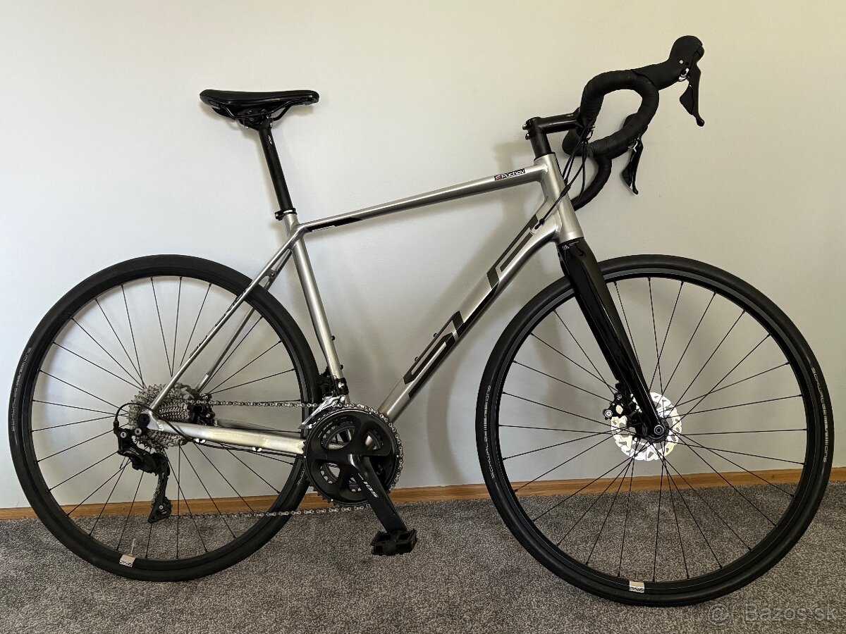 Superior X-ROAD Issue - 2