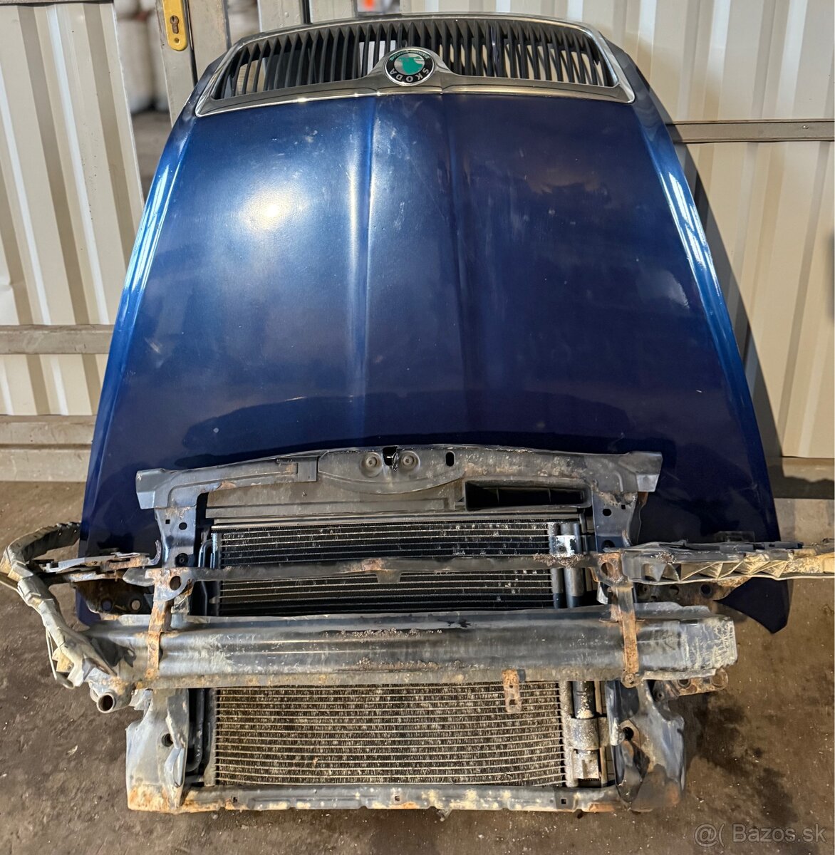 Škoda Octavia 2 pred-facelift, predok, nárazník, kapota - 2