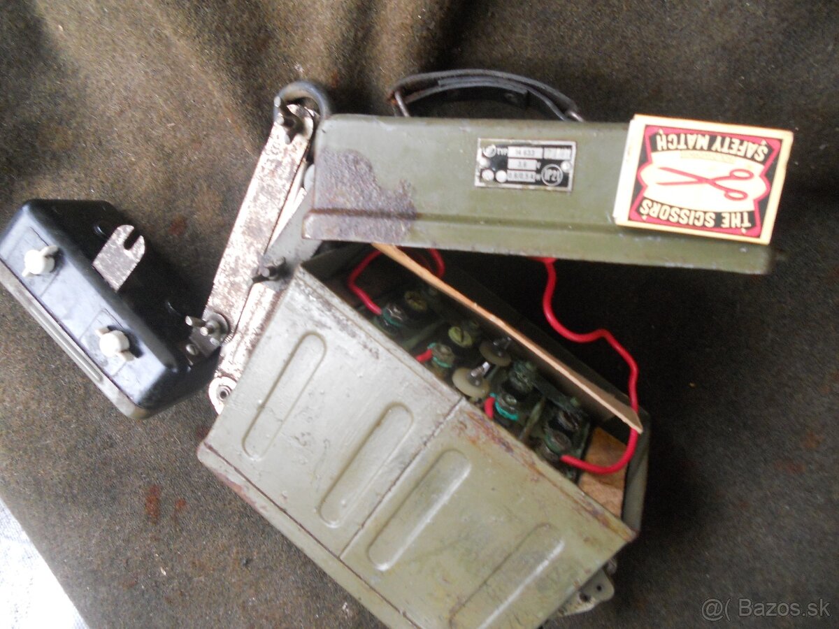 vojenske svietidlo - 2