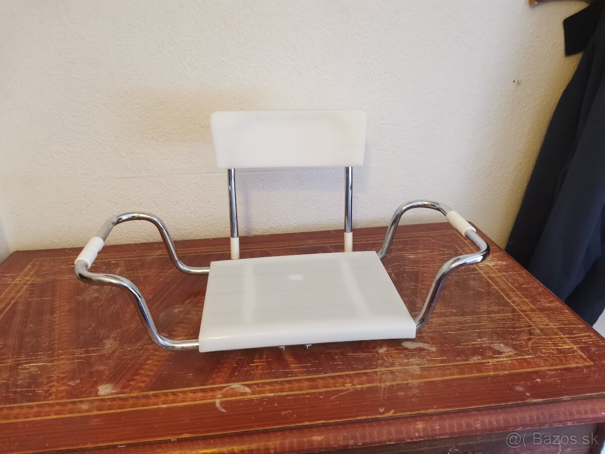 Stolička do vane - 2