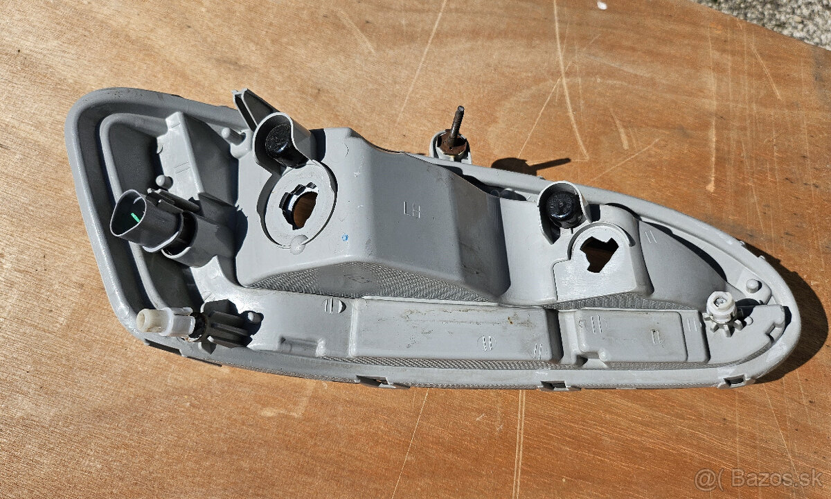 Predam diely Hyundai Santa Fe - 2