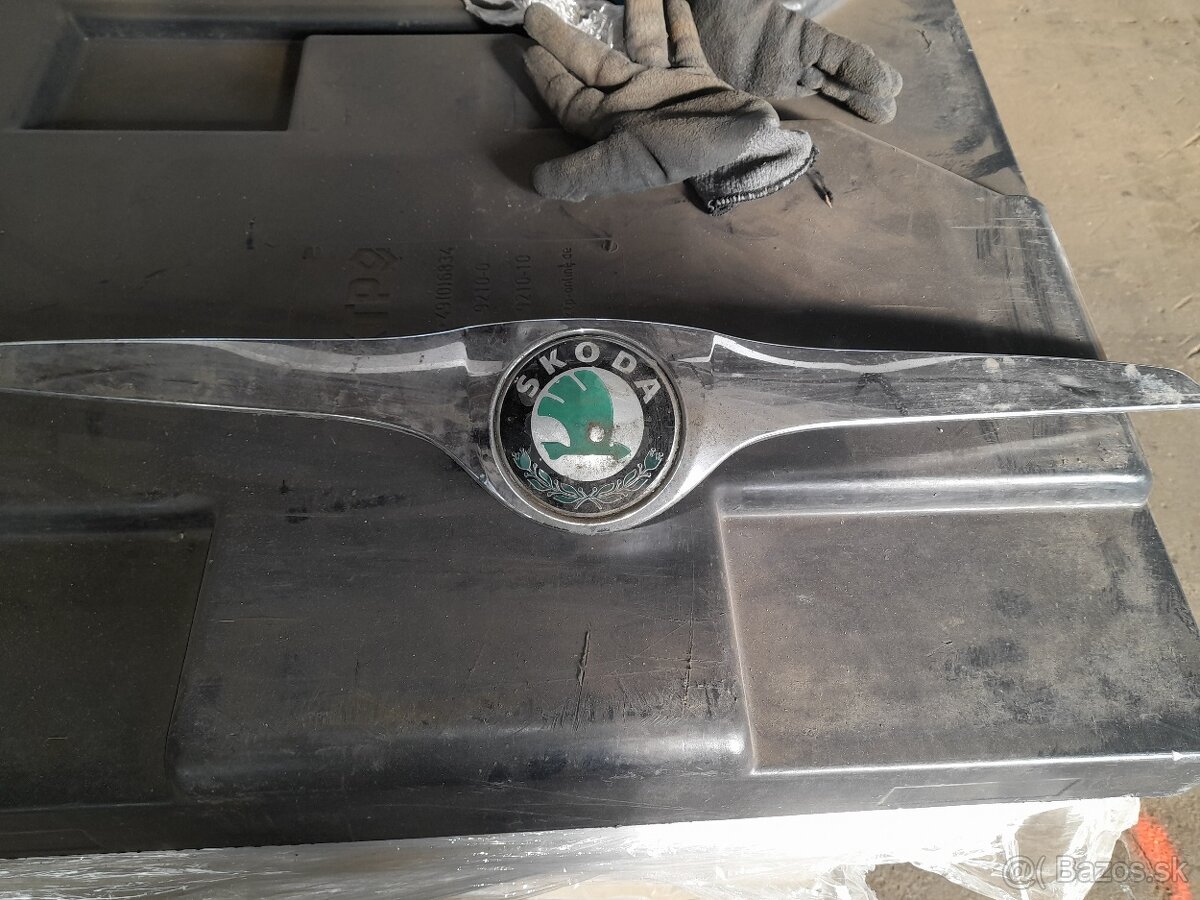 predam svetlo/plato na fabiu - 2