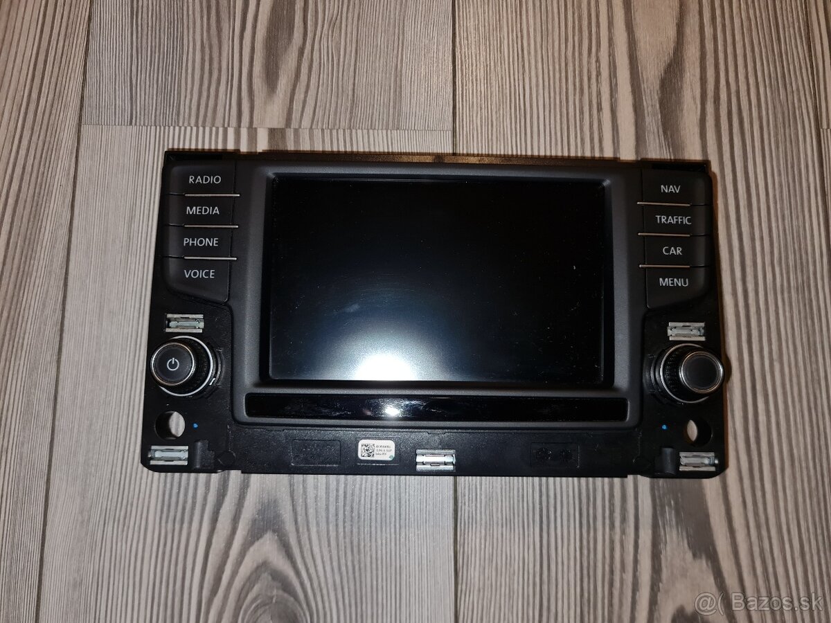 Predám display na vw mib radio discover 6,5" - 2