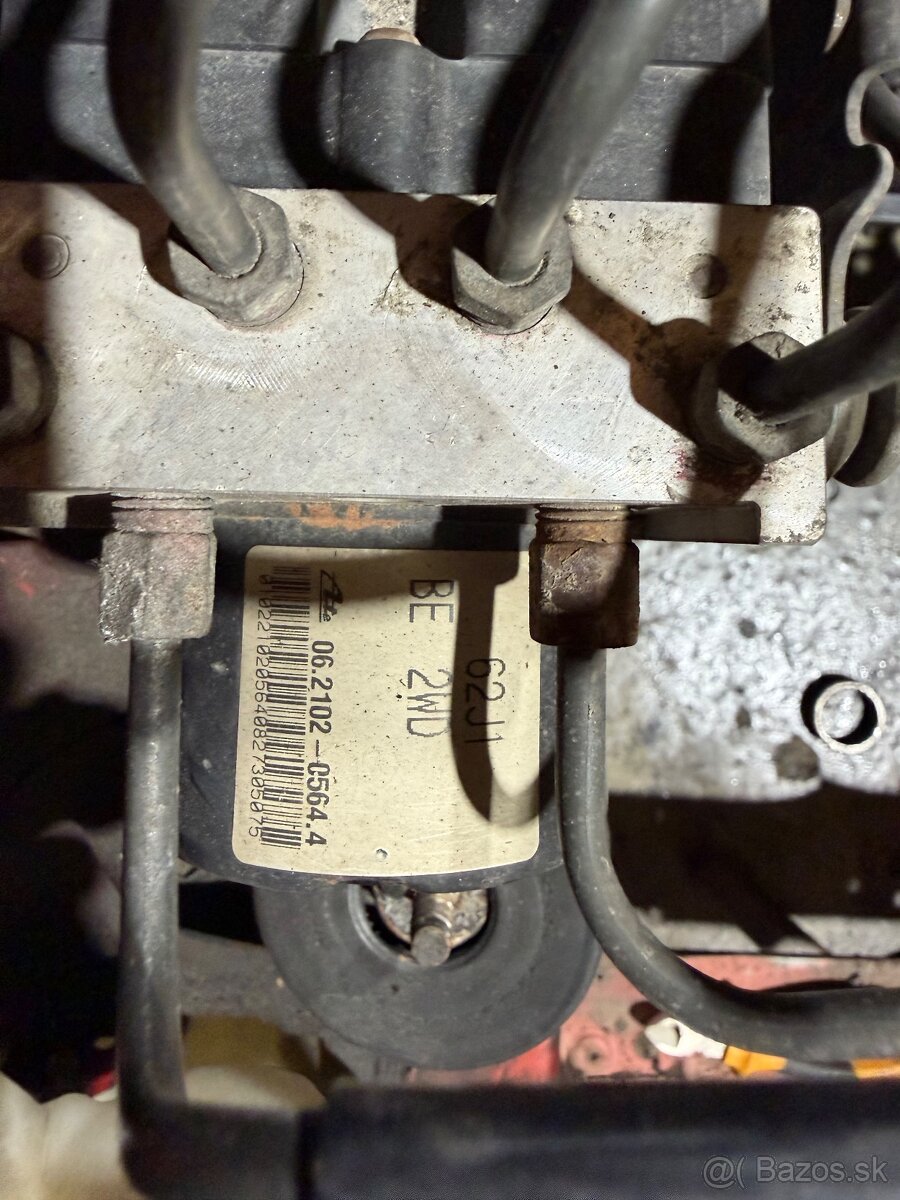 ABS jednotka / ABS kocka Suzuki Swift 2007 - 2
