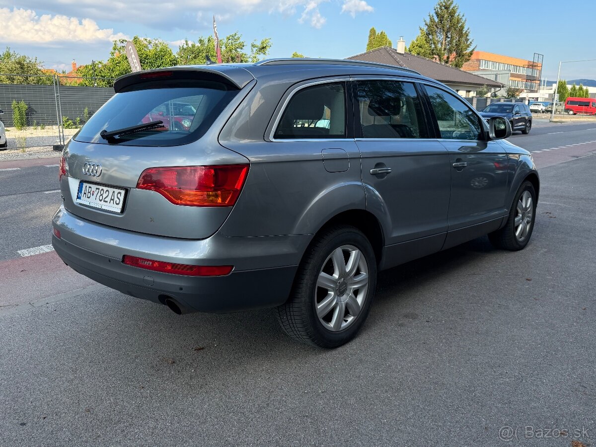AUDI Q7 3.0TDI V6 Quattro - 2