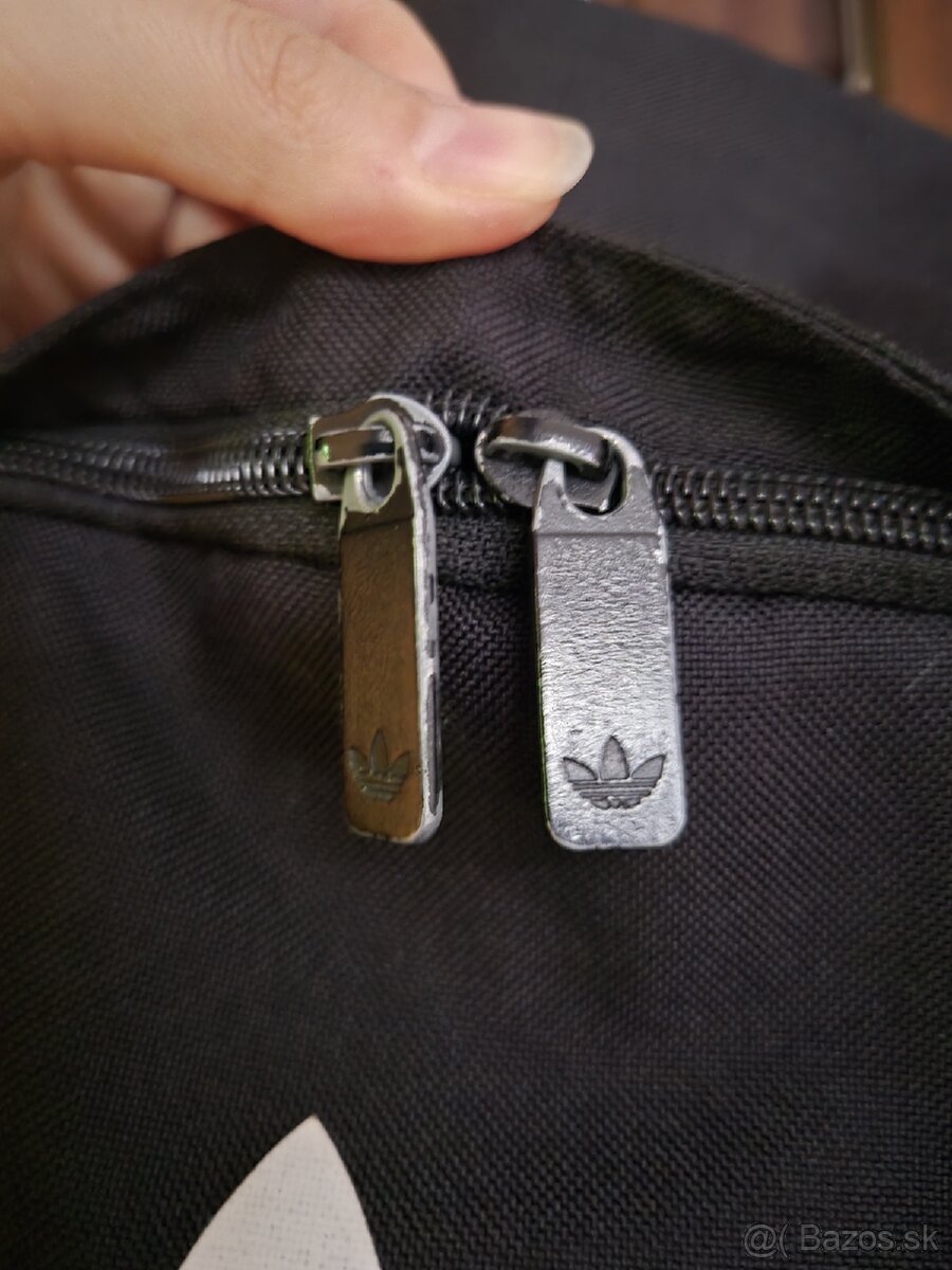 Adidas batoh 26L - 2