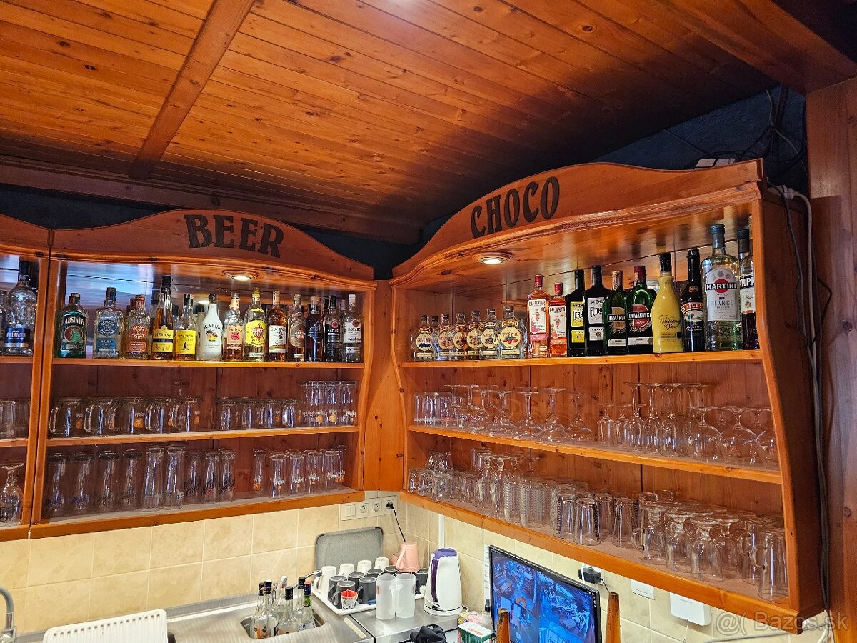 Predám barový pult a boxy na sedenie - 2