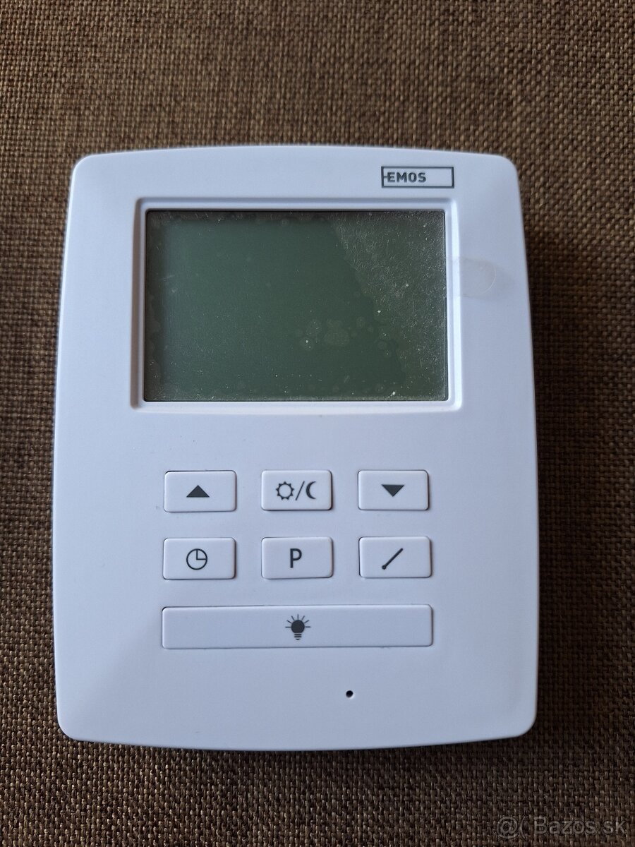 Izbový programovateľný bezdrôtový termostat P5611OT - 2