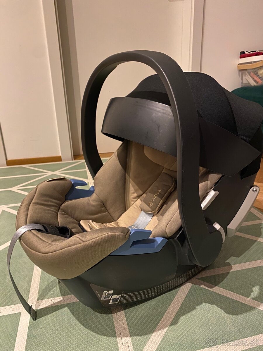 Cybex Aton 5 Gold + isofix základňa - 2