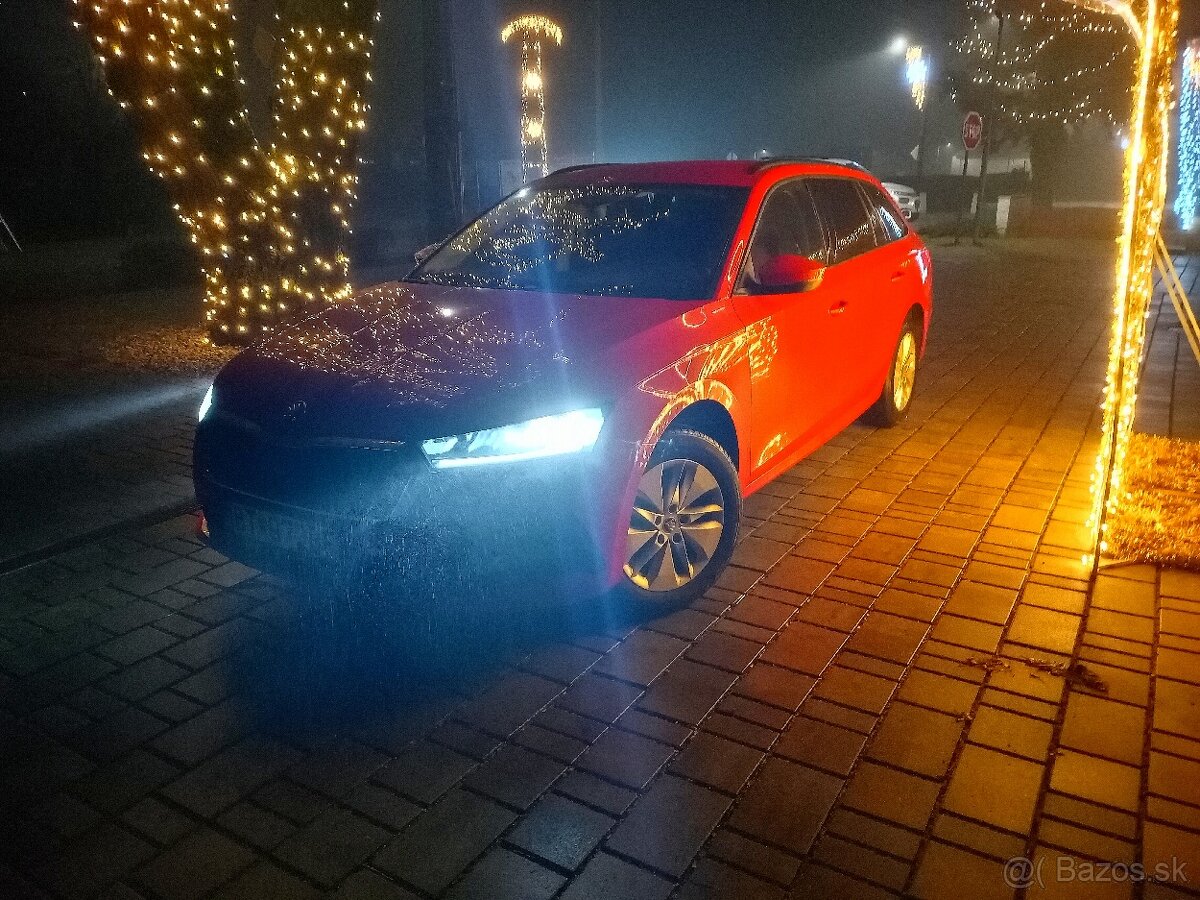 Škoda octavia combi 2021 - 2
