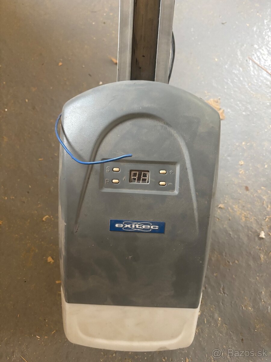 Motor na elektrickú bránu - 2