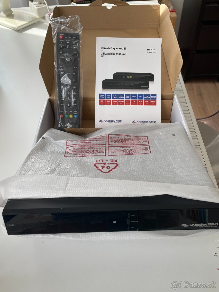 Satelitný prijímač Cryptobox 750UHD - 2