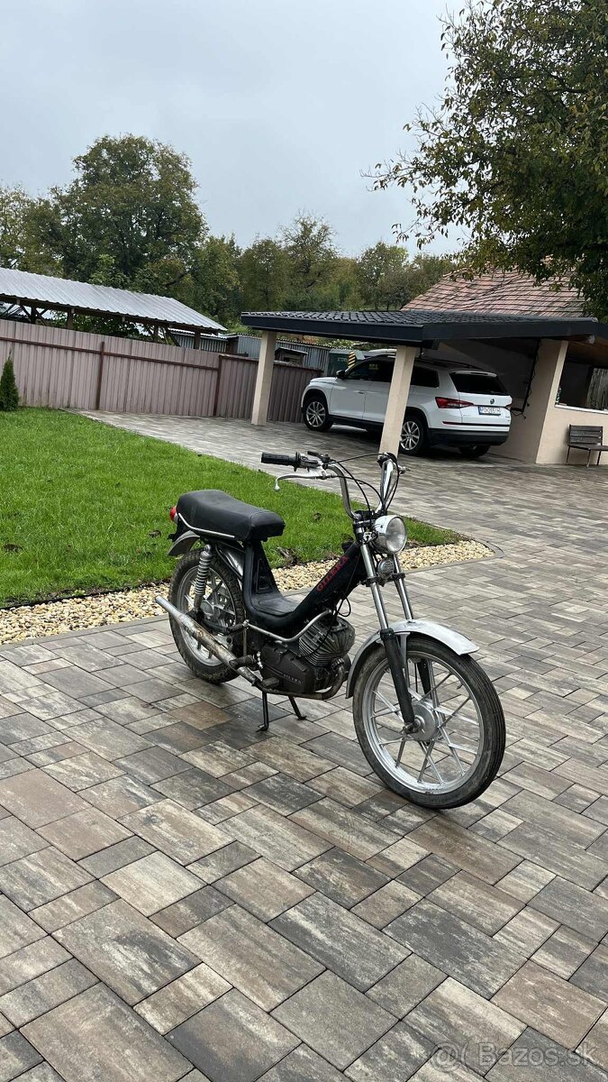 predam tuto motorku gilera cb1 - 2