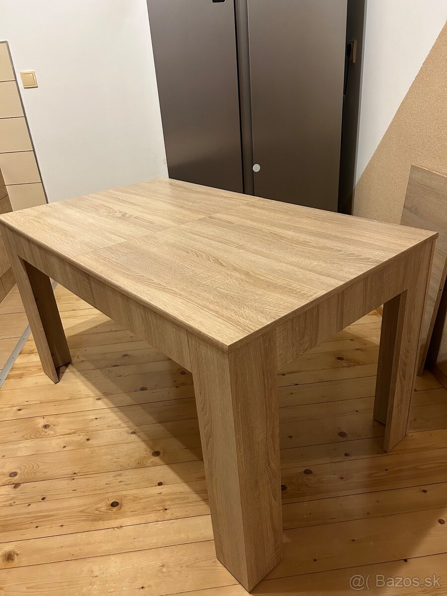 Predám jedálenský stôl - 2