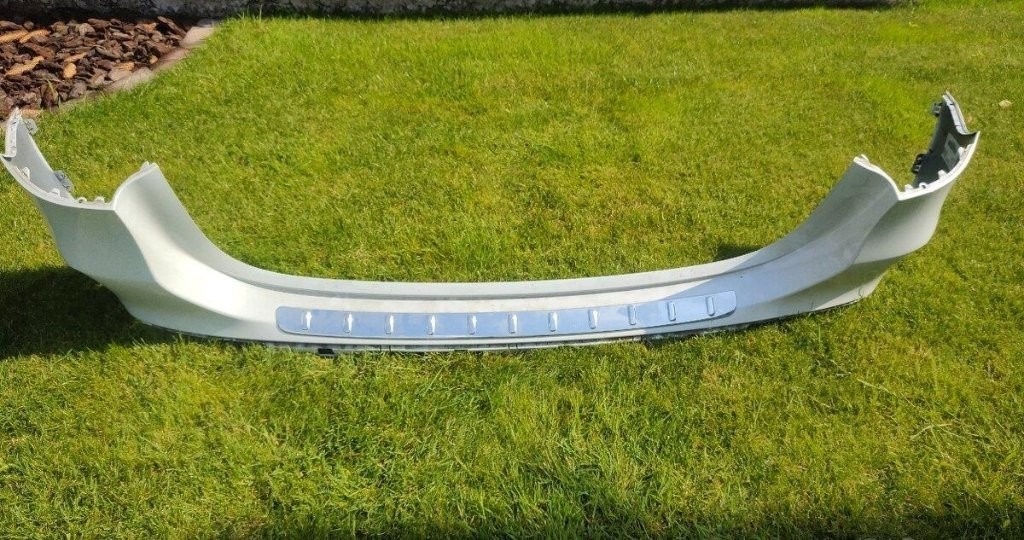 Mercedes GLA AMG A247 W247 H247 2019 - Zadny naraznik - 2