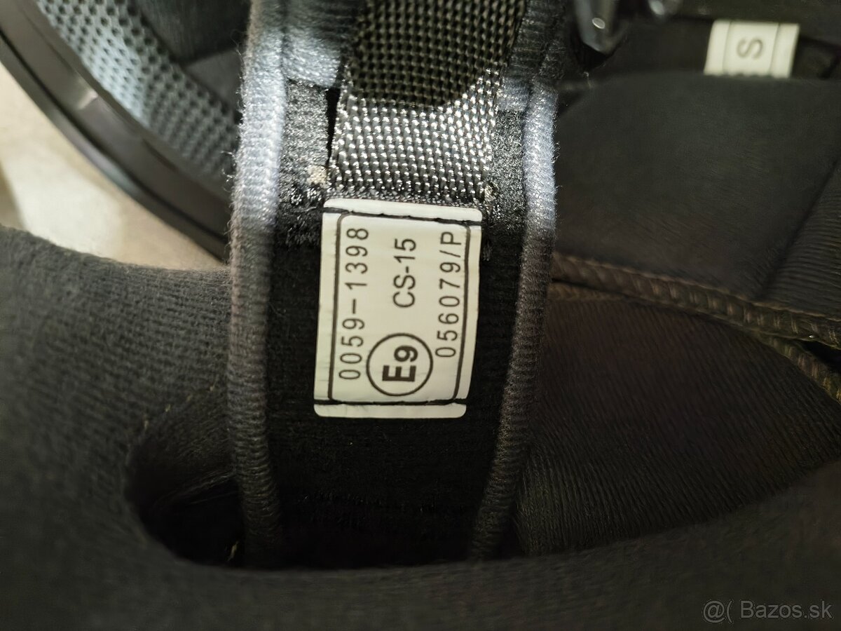 Prilba na motorku - 2