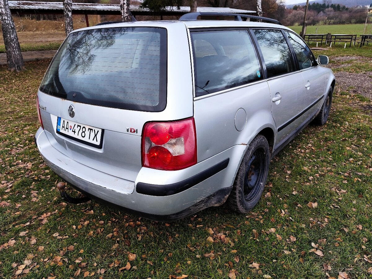 Predám Passat B5,5 1,9tdi 74kw rok 2002 - 2