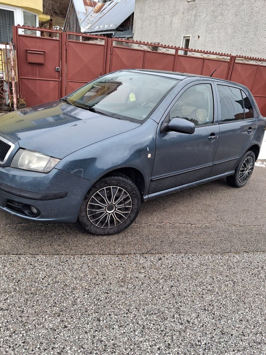 Fabia 1.4 55kw 16wentil benzin - 2