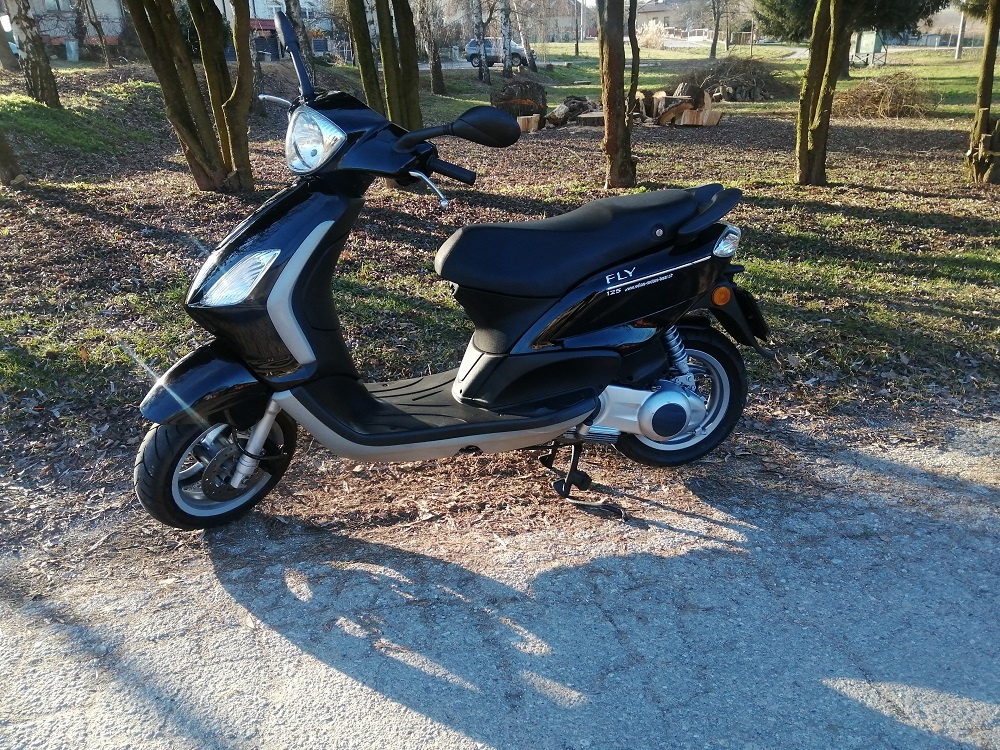 Piaggio FLY 125 - 2