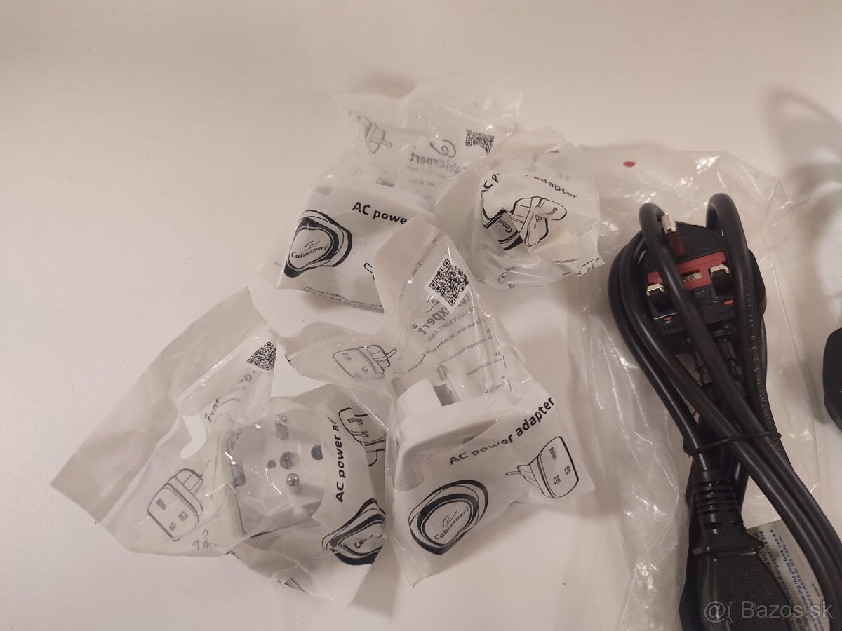 Sada UK Káblov a adaptérov - 2