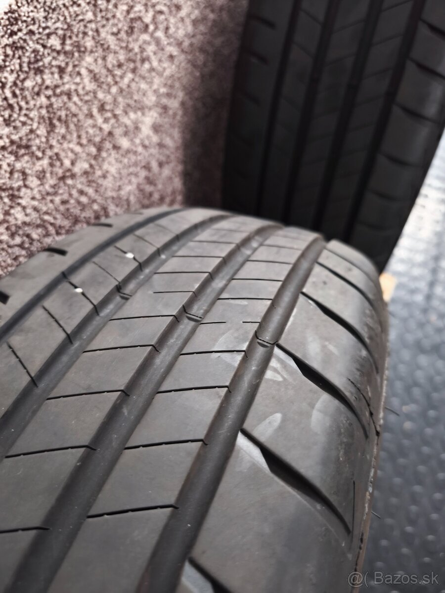 Bridgestone Turanza eco 225/65 R17 - 2