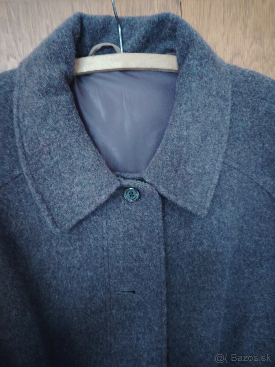 Klasický dámsky zimný kabát - 2