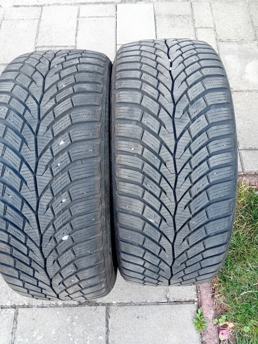 Zimné pneu Continental 235/45 r17 - 2