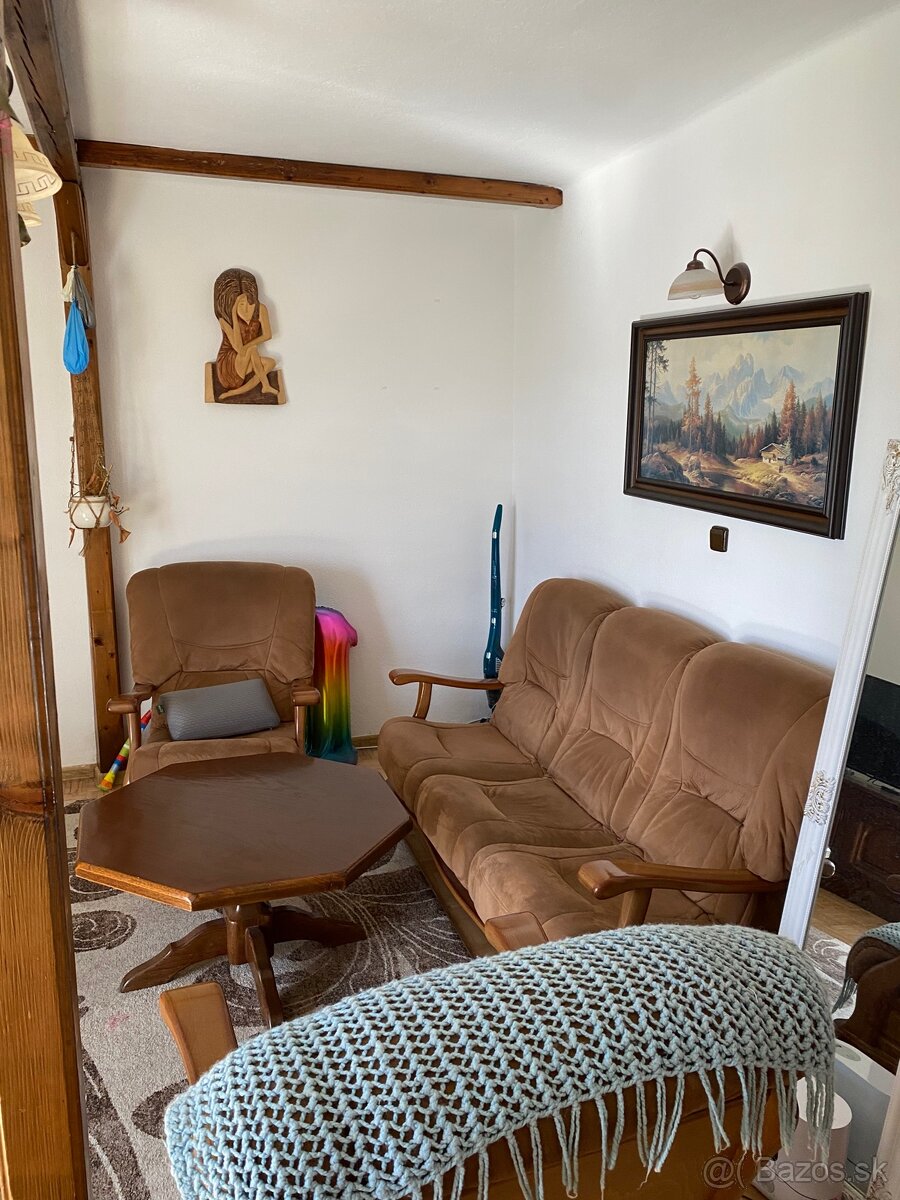 Predám 3 izbový byt vo Vydrníku - 2