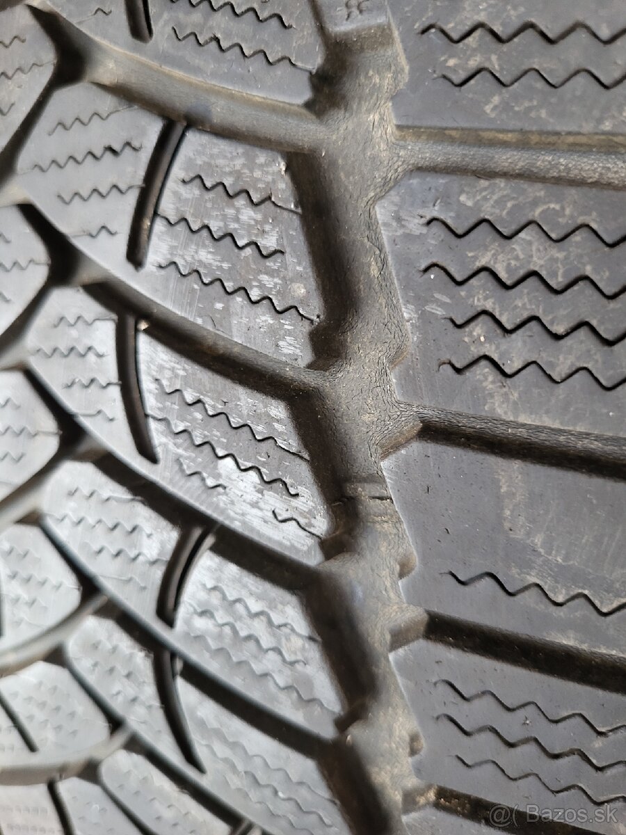 235/45r18 98V,Firestone winterhawk 3 - 2