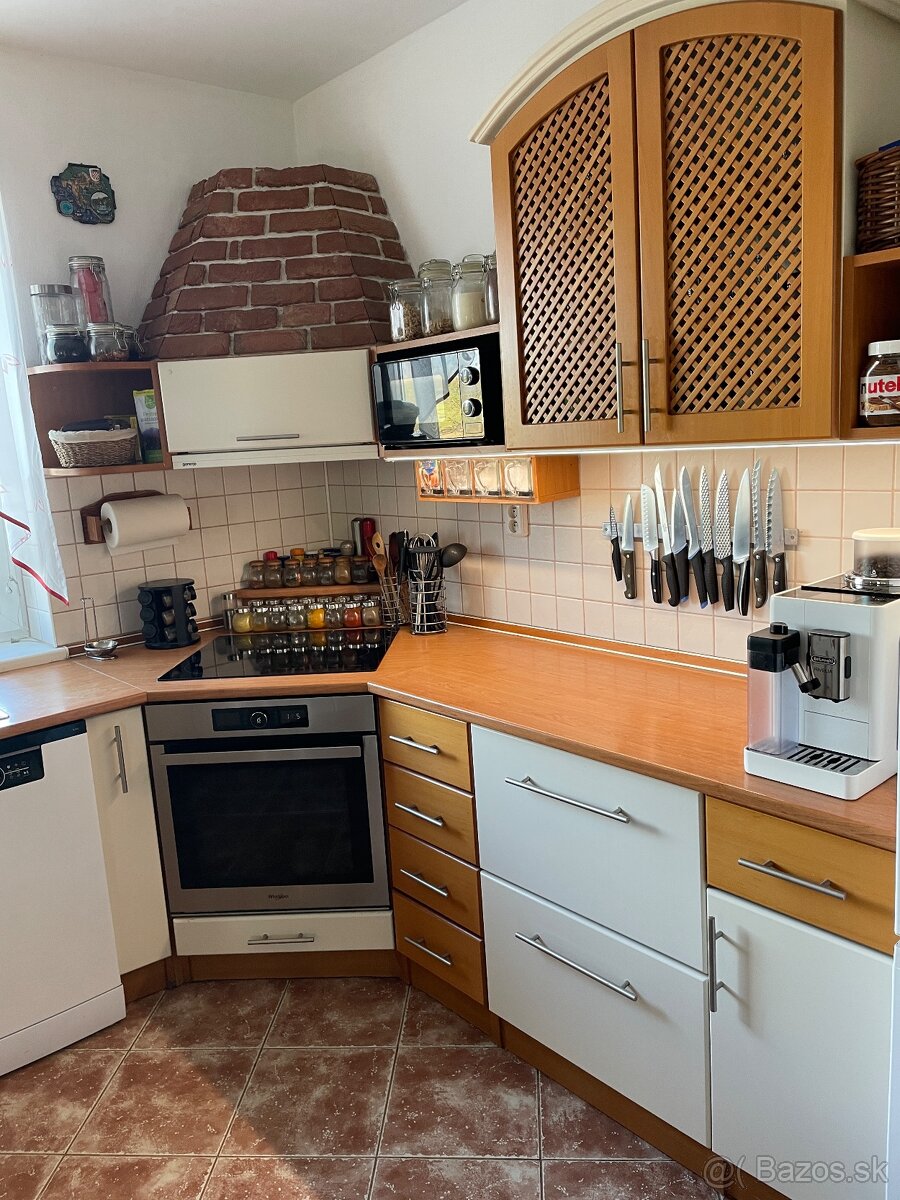 Kuchynská linka - 2