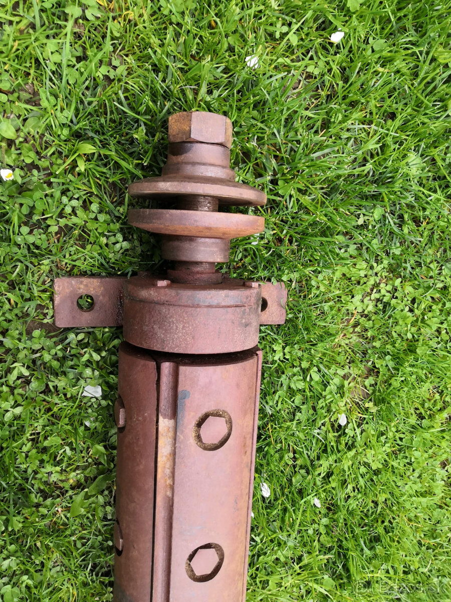 Predam hoblovaci valec na 4 nože - 2