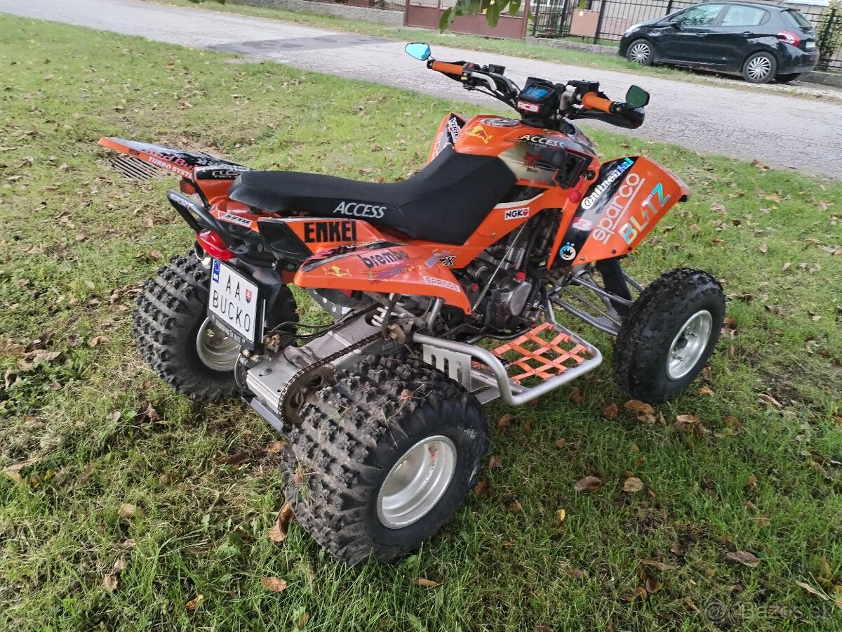 Access tomahawk 300 r.v 2011 - 2