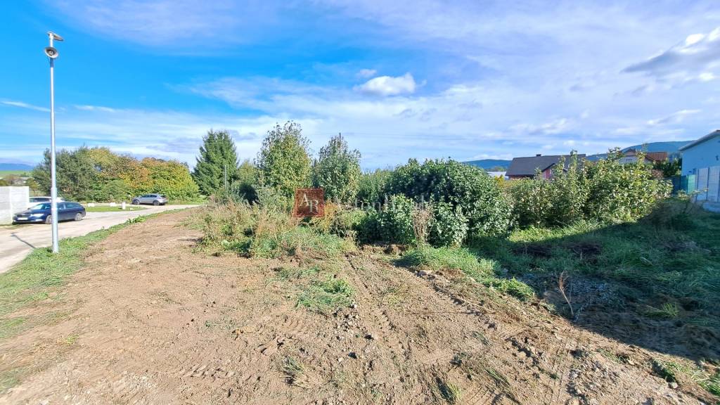 PREDAJ: pozemok na IBV - 1176m2 - LiptovskáŠtiavnica - 2