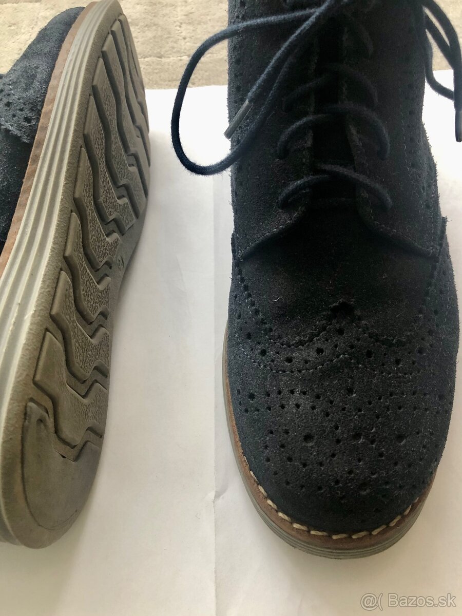 Tenisky, Lodičky, Nízke čižmy - 2