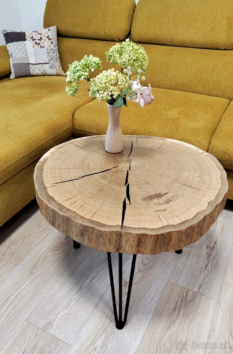 Dizajnový konferenčný stolík – Masívny DUB a čierny epoxid - 2