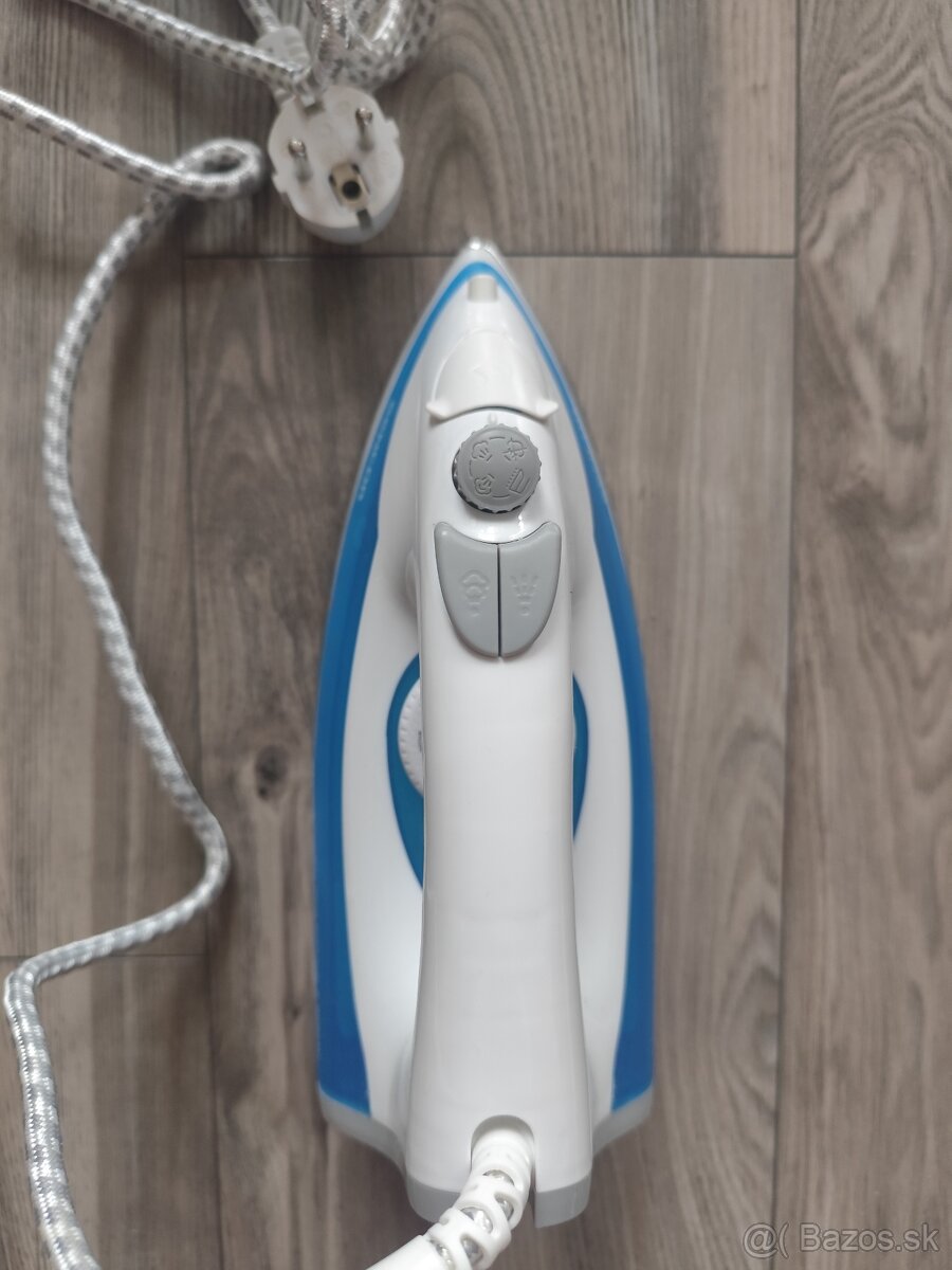 Naparovacia žehlička Sencor - 2