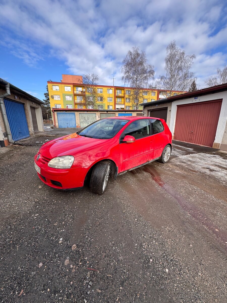 Rozpredam golf 5 1.9tdi 77kW - 2